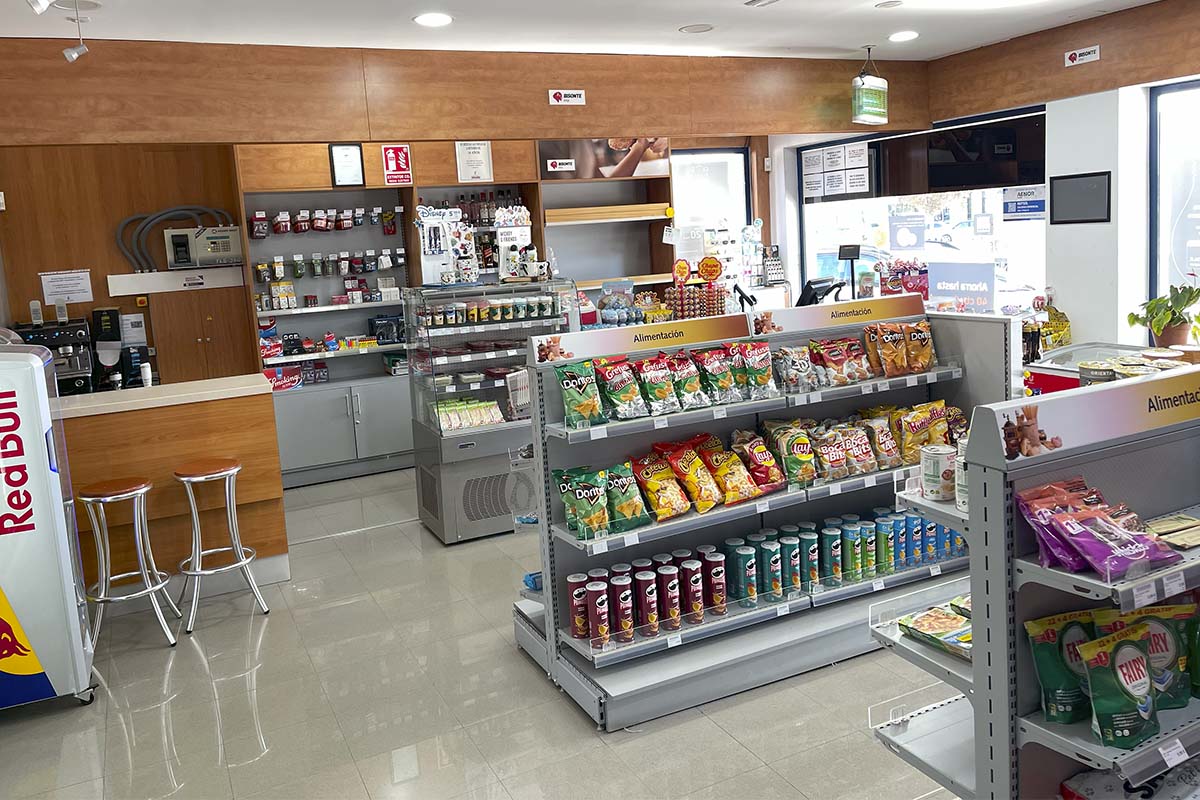 Repsol Quintanar km 119 - Gasolinera de la red de Bisonte 007