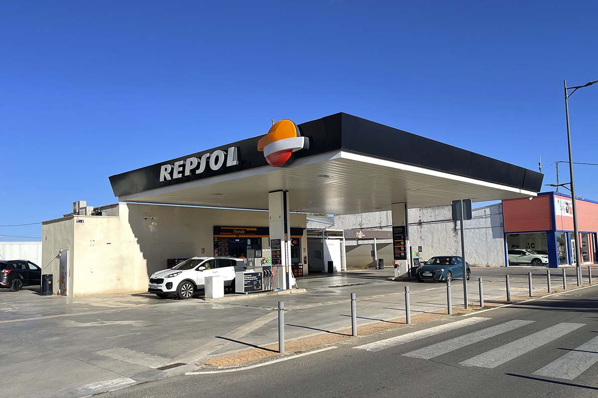 Repsol Quintanar km 119 - Gasolinera de la red de Bisonte 012
